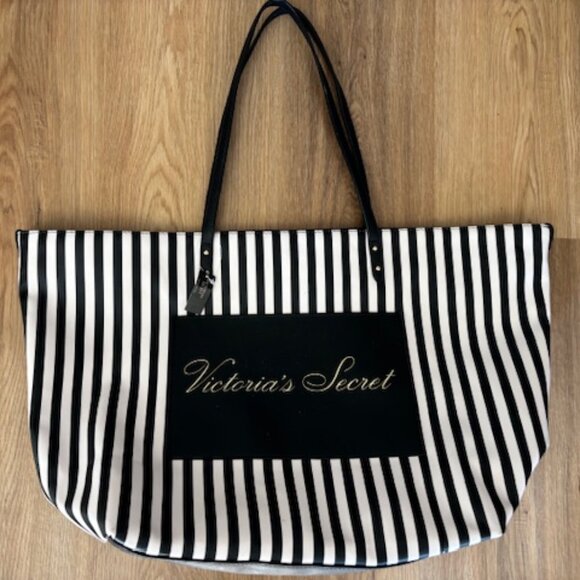 Victorias Secret Large Black Striped Tote Beach Weekend Bag Snap Closure NWT - Picture 1 of 6